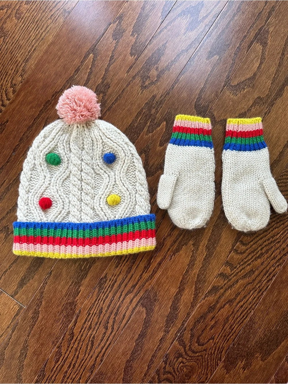 Mini Boden cream cable